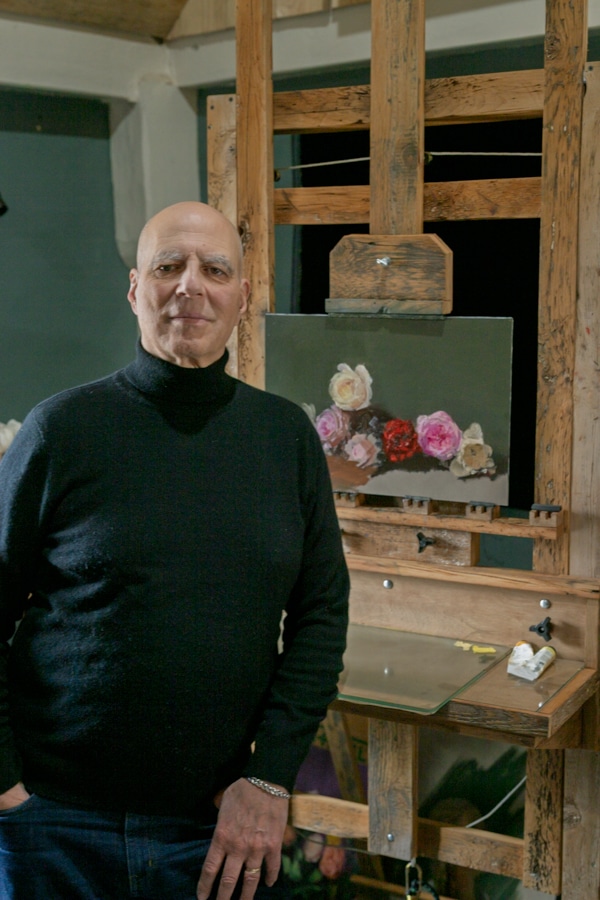 Photo of the artist Matt Miller